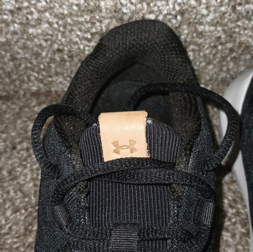 Brand New Kids Under Armour Shoes - Picture 4 of 6